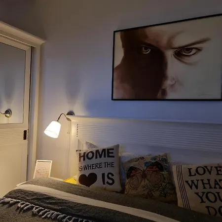 Forest View - Eagle's Nest Apartment